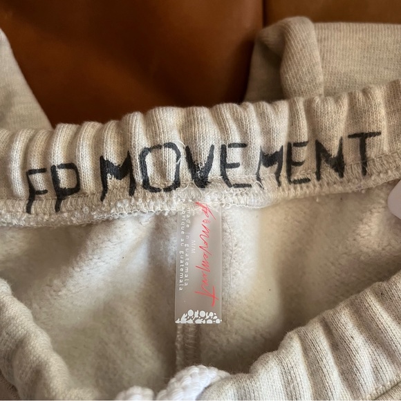 FP Movement For The Win Joggers, Oatmeal Heather, Size M - Picture 7 of 13